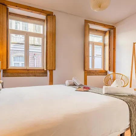 شقة Bairro Alto Superior Two Bedroom By Les Deux Mariettes