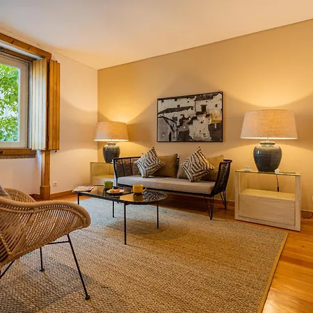 Bairro Alto Superior Two Bedroom By Les Deux Mariettes * Lisboa