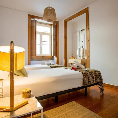 Bairro Alto Superior Two Bedroom By Les Deux Mariettes דירה